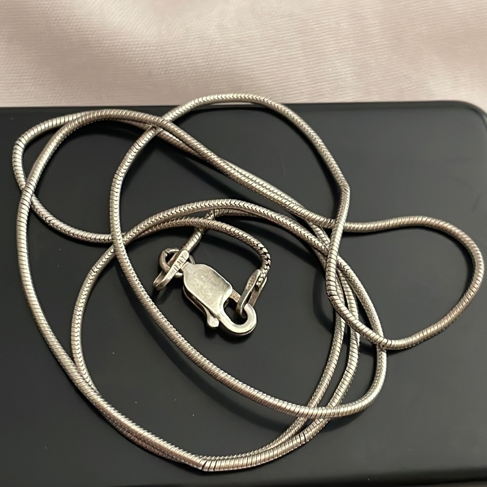 Vintage 925 Italy sterling silver necklace